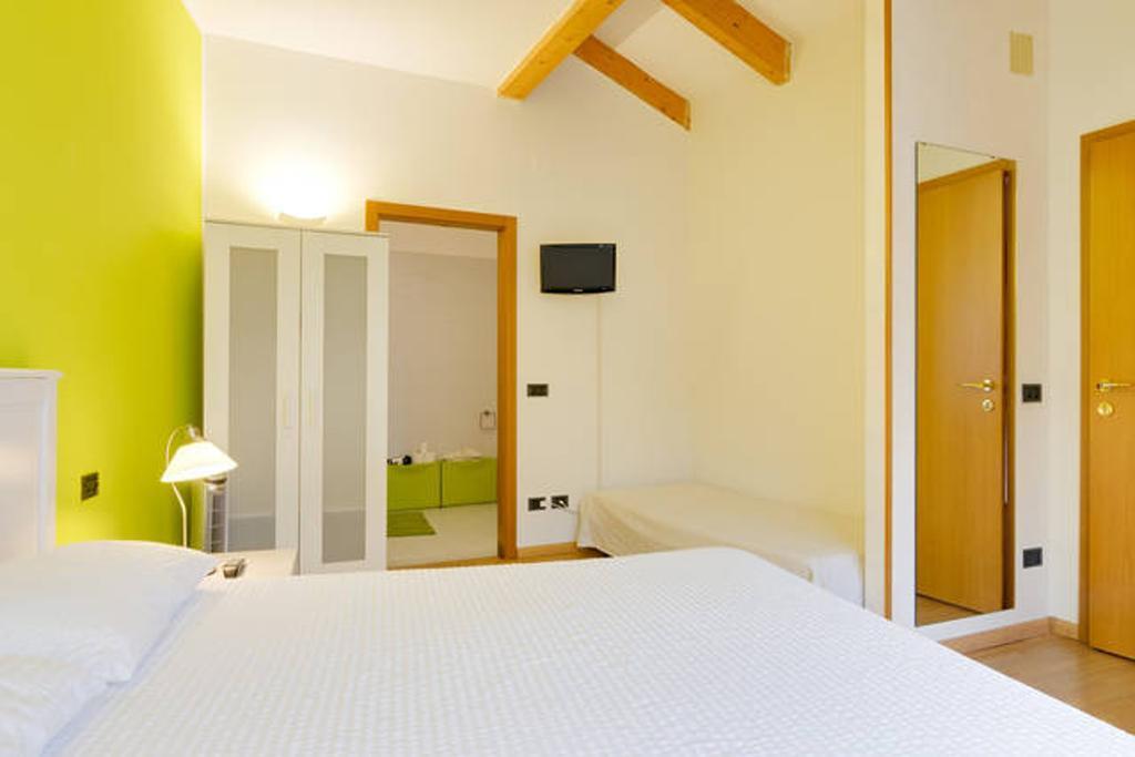 B&B Al Palazzo Malfatti Trento Rum bild